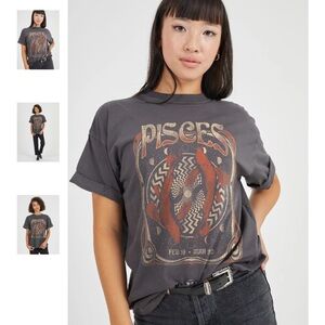 Girl Dangerous Pisces Band Black Boyfriend Tee, size M